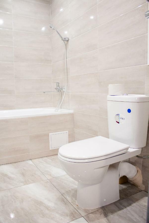 Apartment «Park-Desna» แชร์นีฮีฟ ภายนอก รูปภาพ