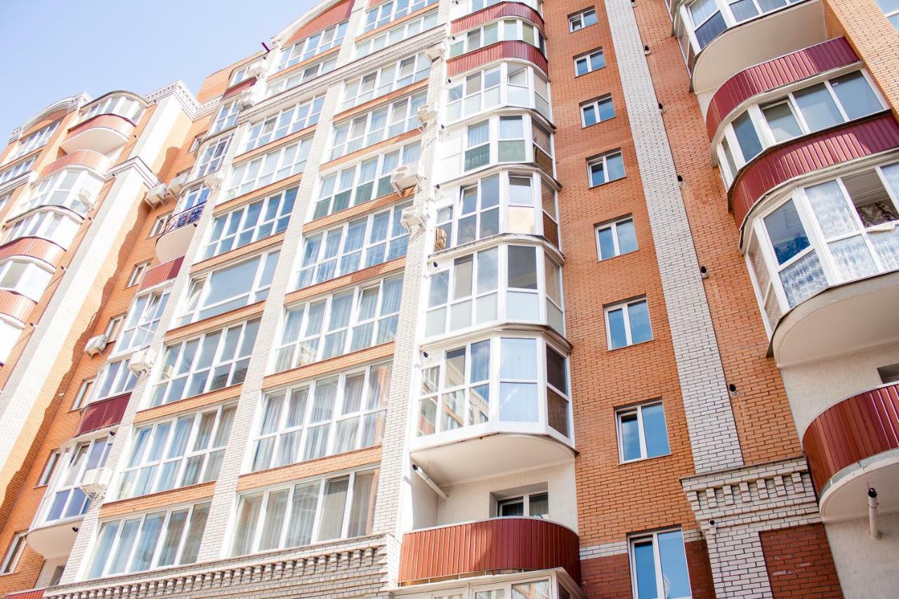 Apartment «Park-Desna» แชร์นีฮีฟ ภายนอก รูปภาพ